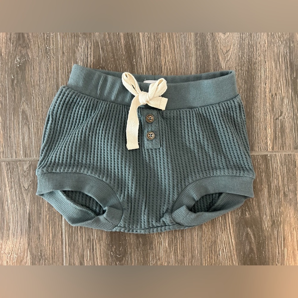 Jamie Kay bloomers 3Y